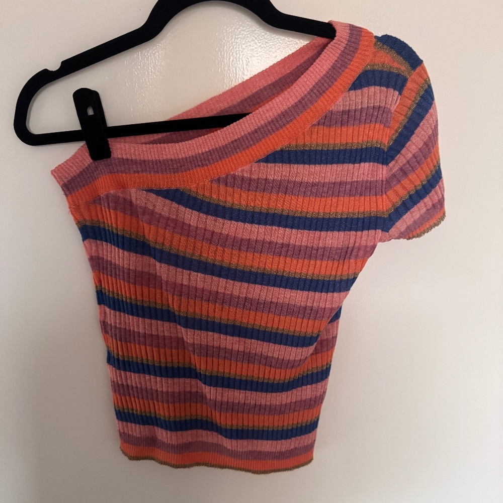 Veda Ribbed One-Shoulder Top - Picture 2 of 3